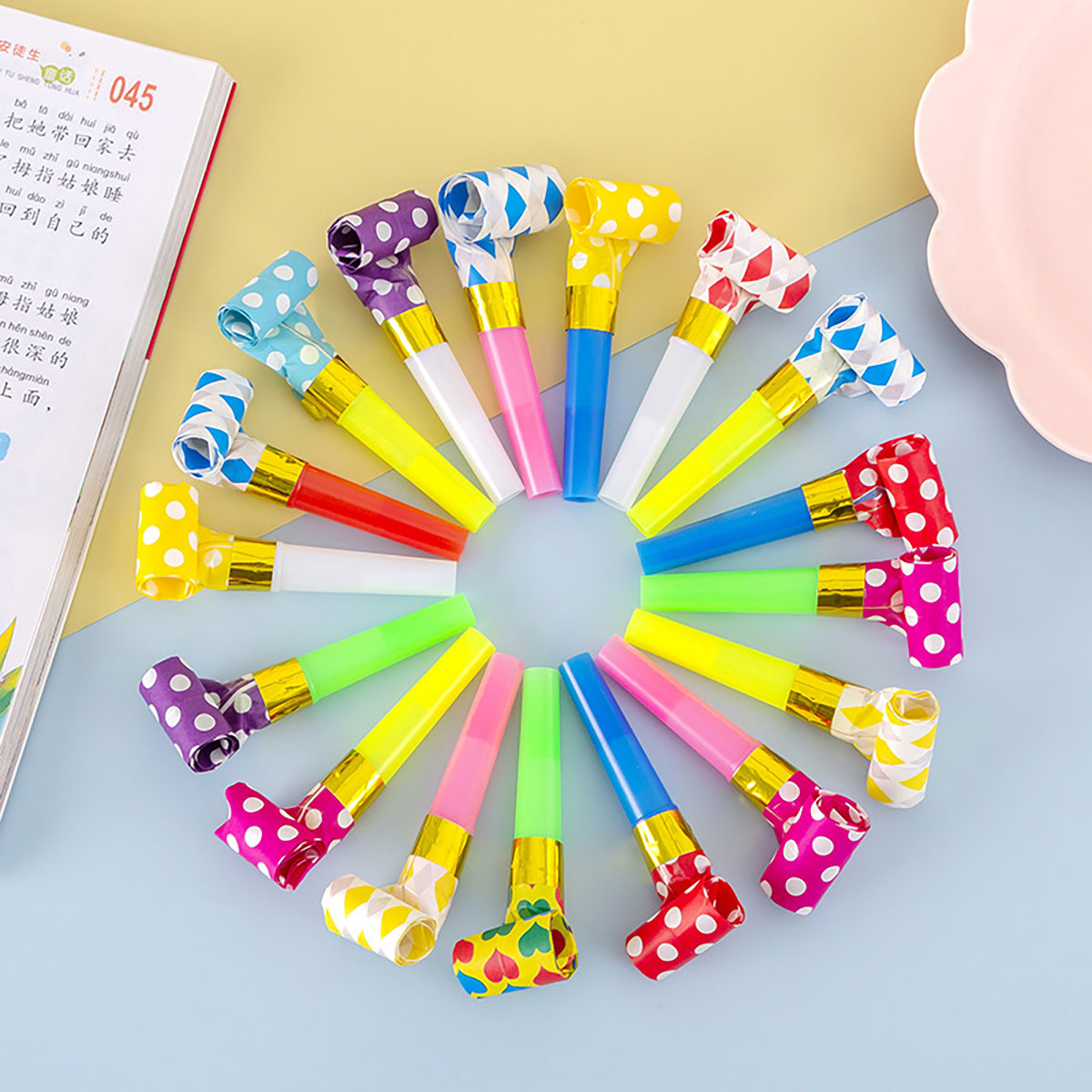30PCS Colorful Whistles Toy Fu - đánh giá và giá Party Games Easter